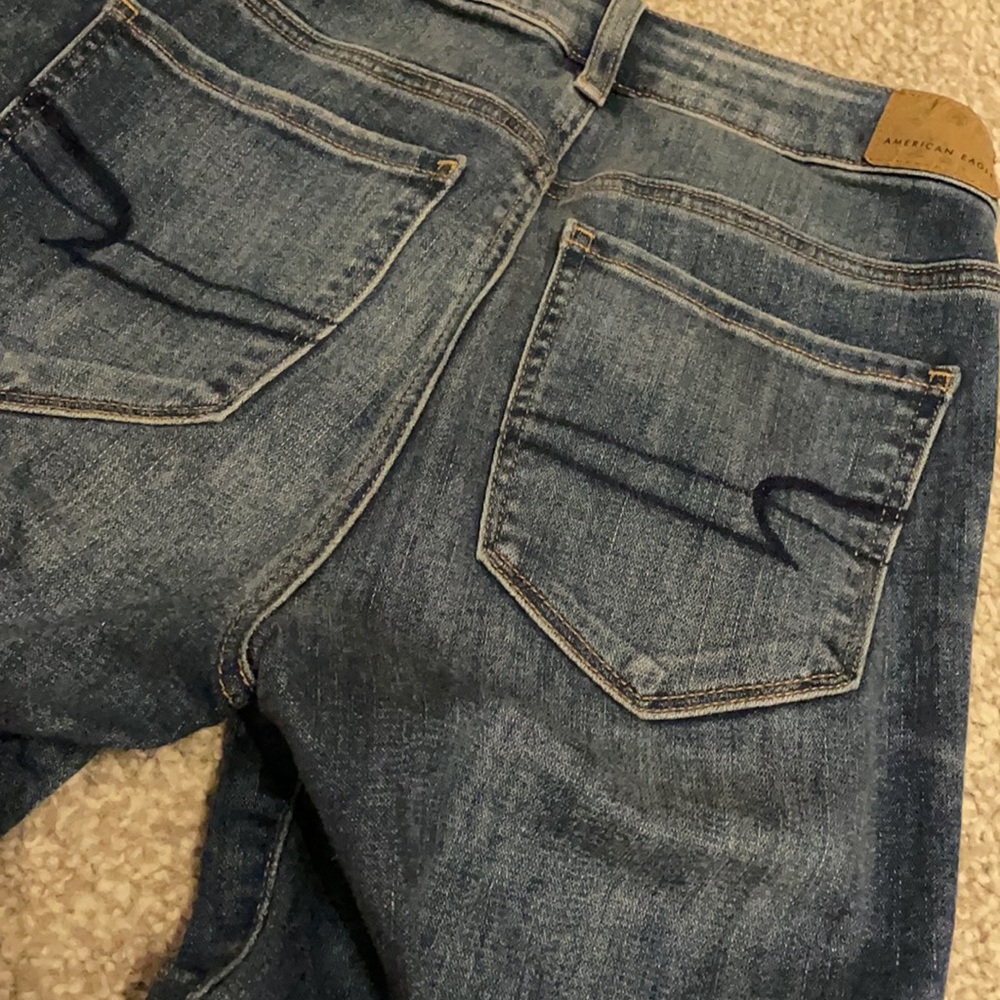 AE HIGH RISE JEANS - Picture 5 of 5